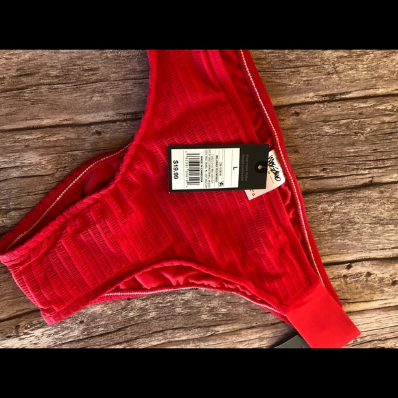 🎄Melonade Red Bikini 👙Bottoms - Picture 3 of 4